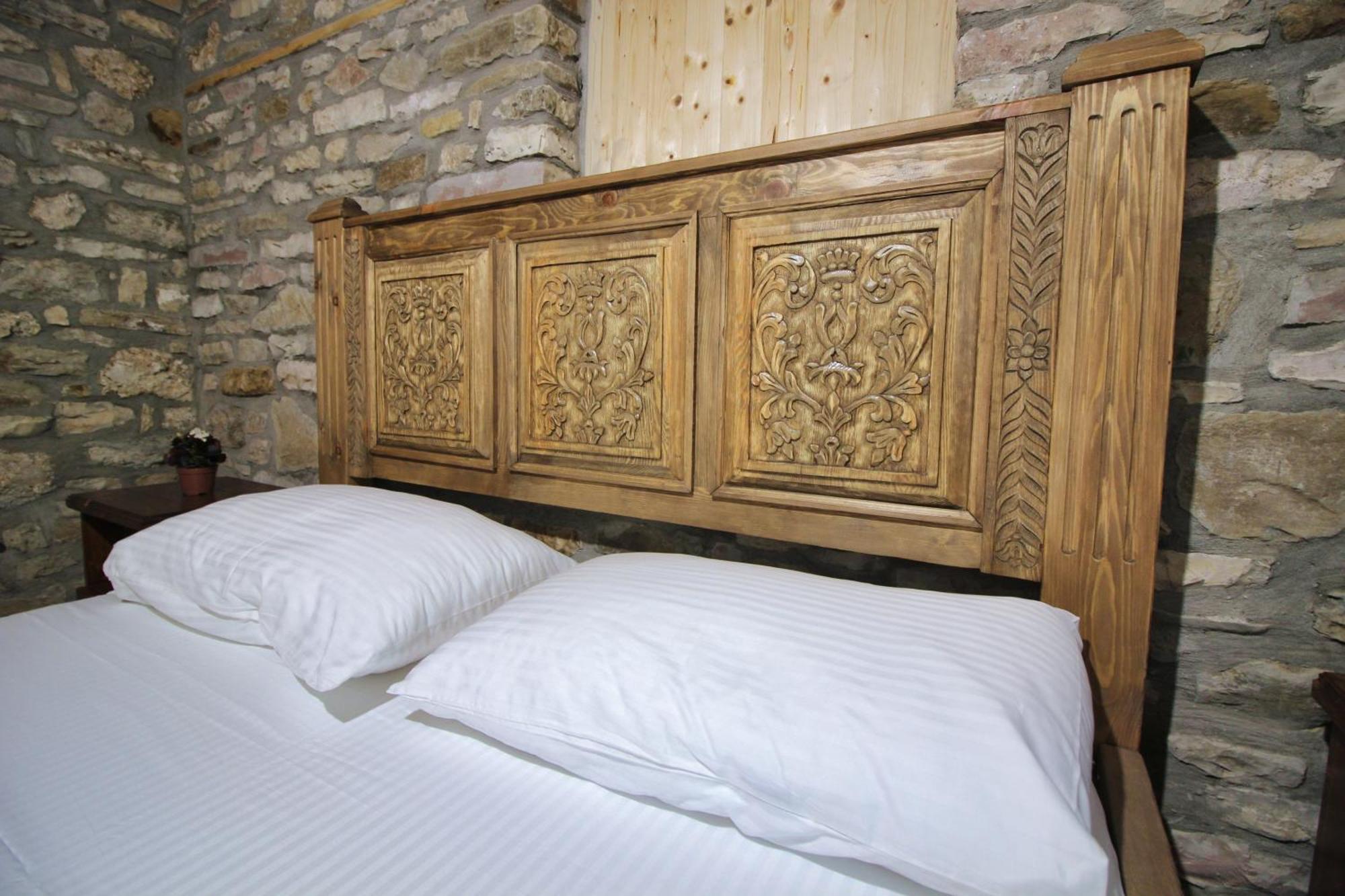 Guri Guesthouse Гірокастра Екстер'єр фото